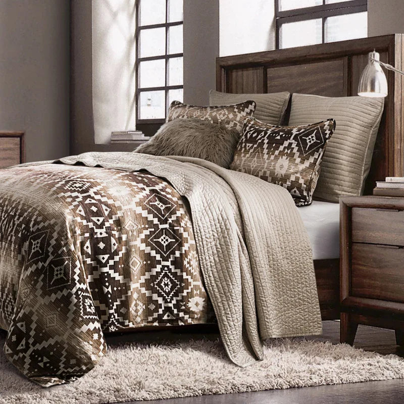 Elegant Bedding Ensemble